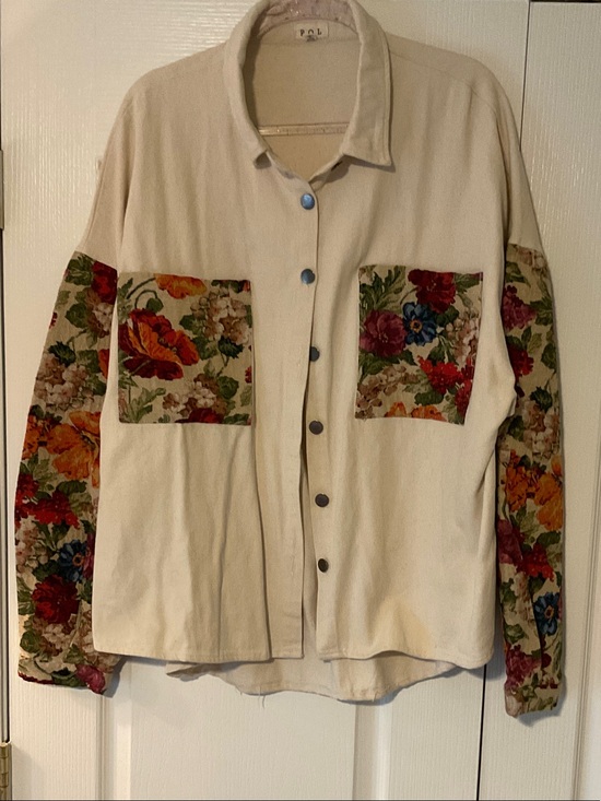 POL Tops - POL Cream Button-Down Shirt with Floral Patchwork